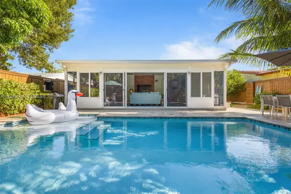 201 NE 16th Ct, Fort Lauderdale, FL 33305
