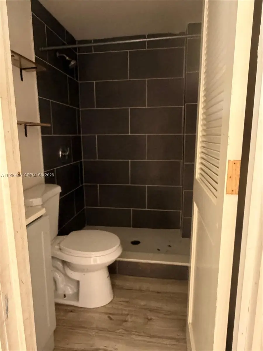 634 SW 10th Ave, Miami, FL 33130 - #3