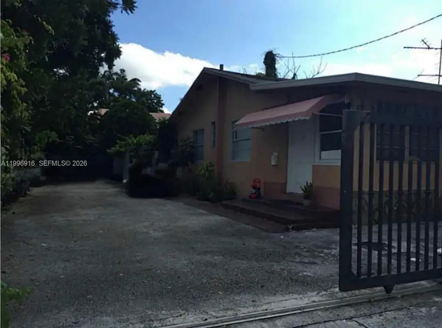 2528 SW 16th St, Miami, FL 33145 - #2