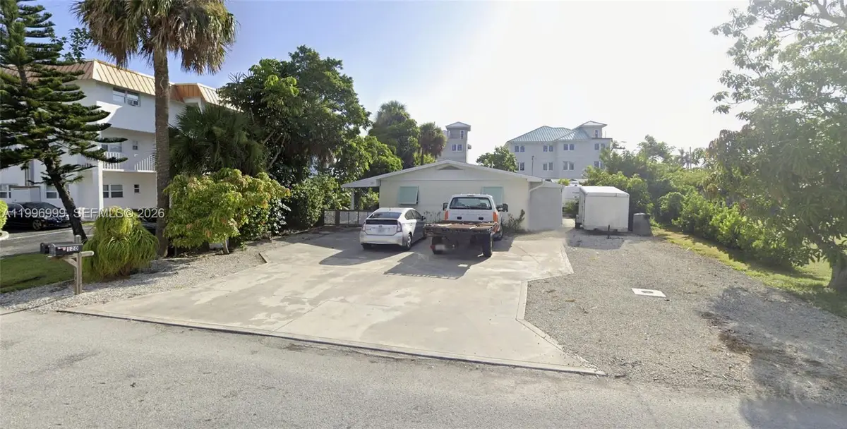 120 Coquina St, Fort Pierce, FL 34949 - #1