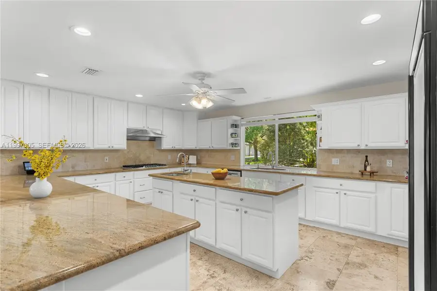 6845 SW 129th Ter, Pinecrest, FL 33156 - #2