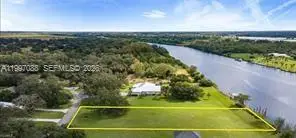 1497 Riverbend Dr, Other, FL 33935