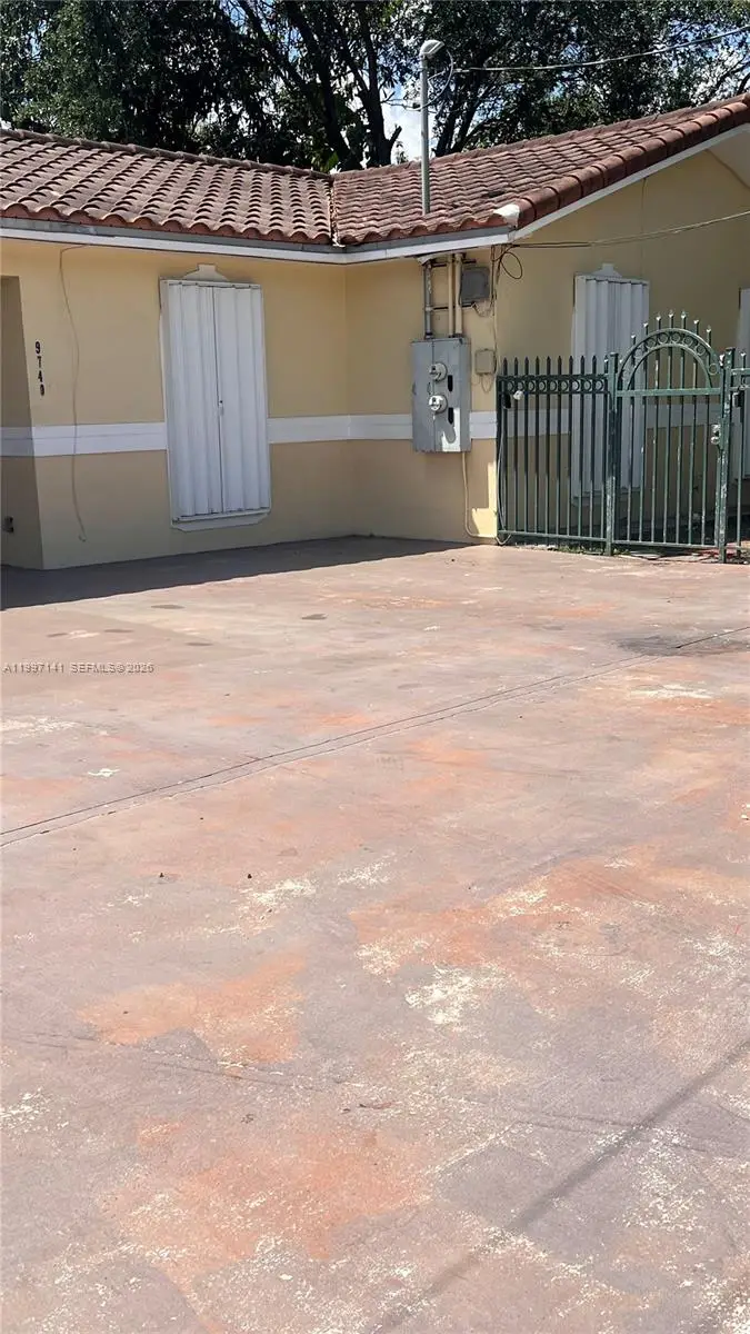 9740 NW 5th Ave, Miami, FL 33150 - #2