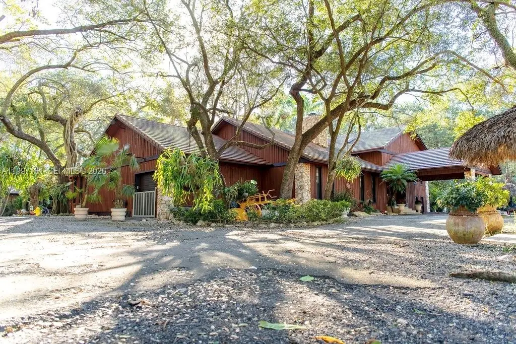 15425 SW 268th St, Homestead, FL 33032 - #1