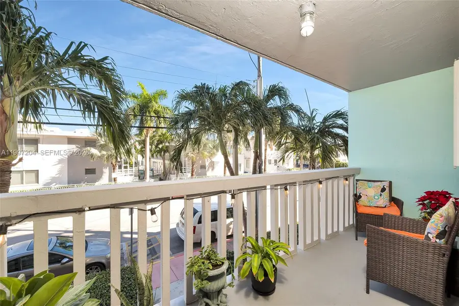 7620 Carlyle Ave #204, Miami Beach, FL 33141 - #3