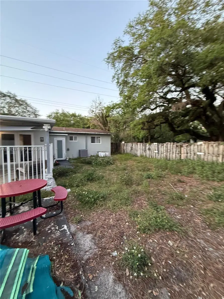 502 NE 163rd St, Miami, FL 33162 - #3