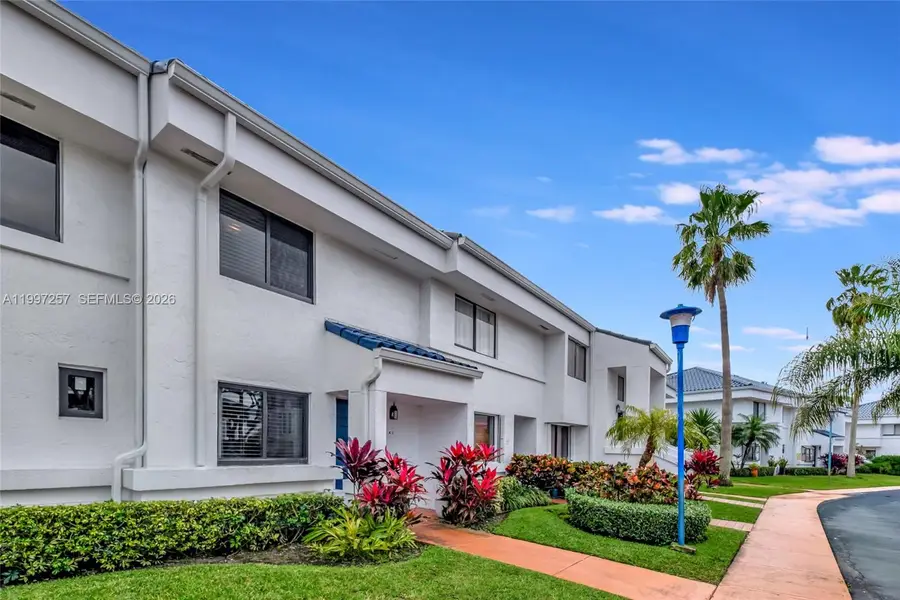 21300 San Simeon Way #K2, Miami, FL 33179 - #2