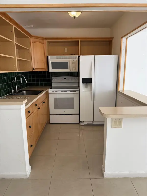 162 Westbury J #162, Deerfield Beach, FL 33442