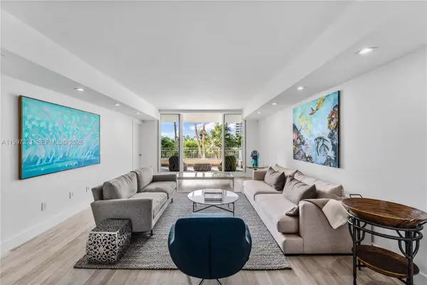 791 Crandon Blvd #405, Key Biscayne, FL 33149