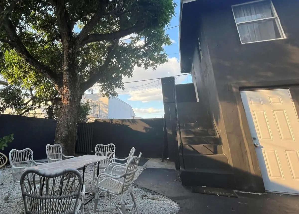 21 NE 53 St, Miami, FL 33137 - #1