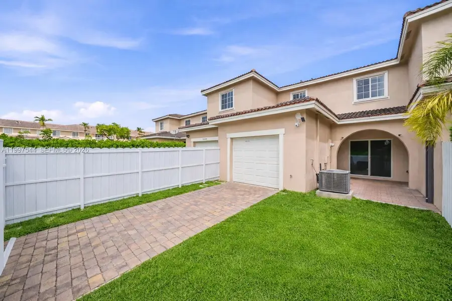 27534 SW 140 Avenue, Homestead, FL 33032 - #2