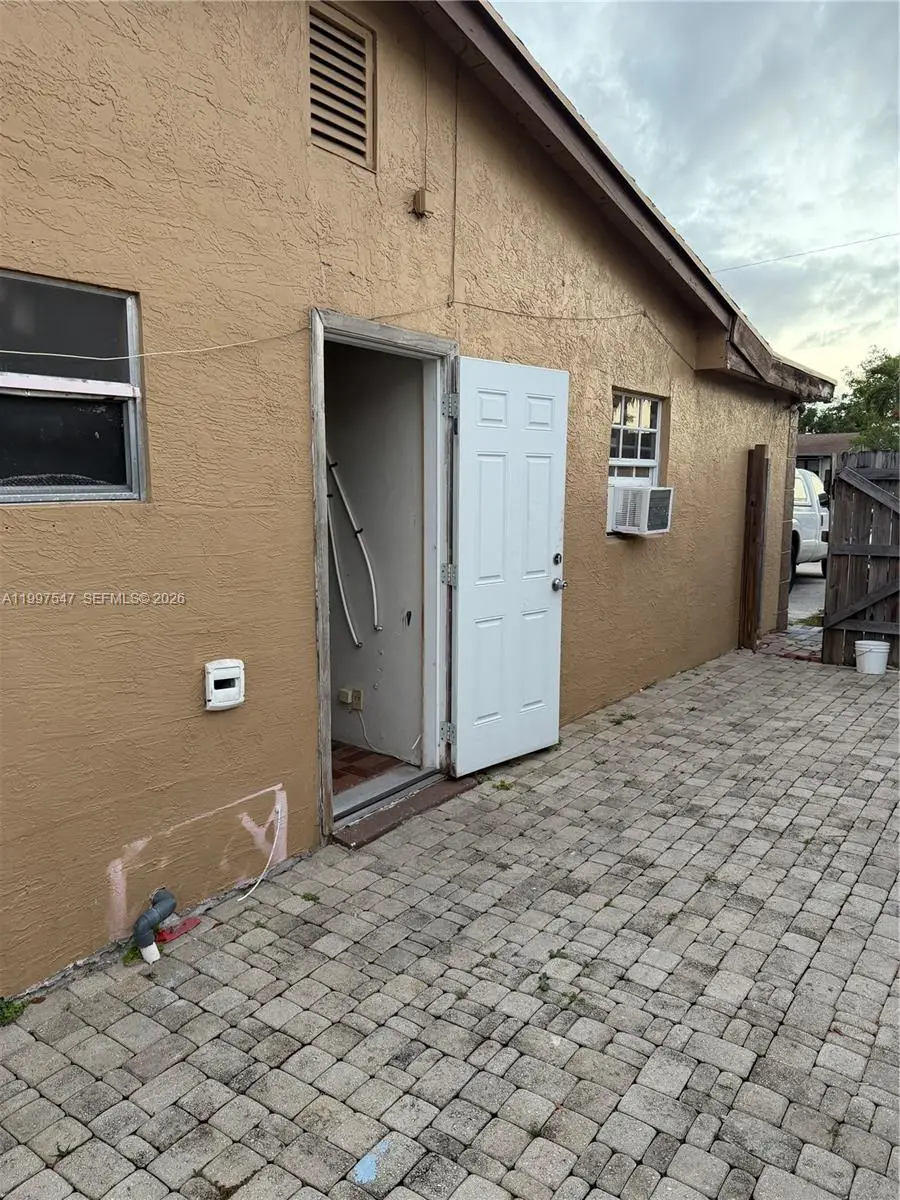 648 NW 2nd Ter, Deerfield Beach, FL 33441 - #2