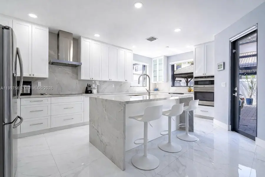 3521 W 92nd Pl, Hialeah, FL 33018 - #3