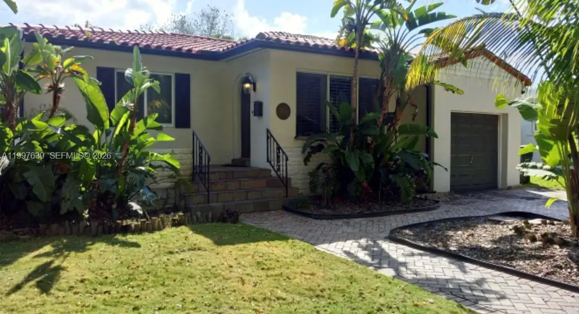 5718 SW 48th St, South Miami, FL 33155 - #1