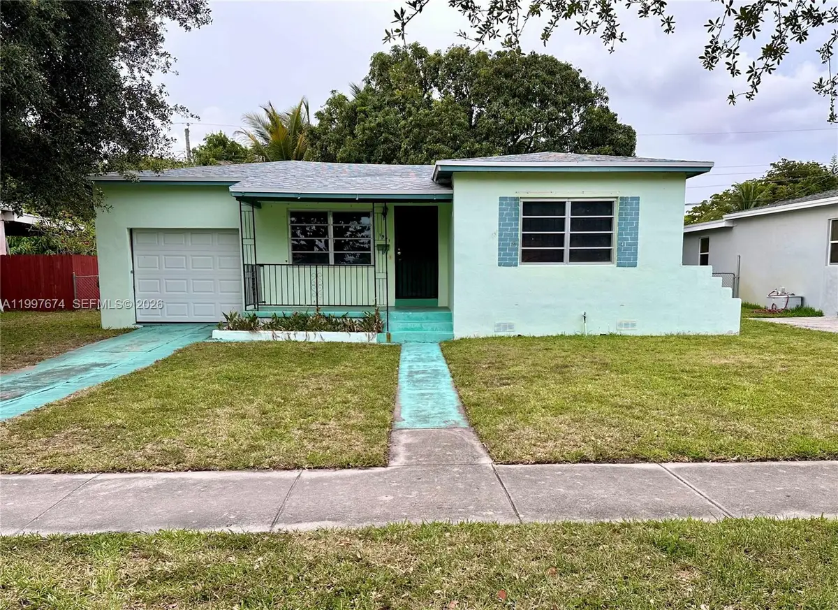 1941 NE 157th Ter, North Miami Beach, FL 33162 - #1