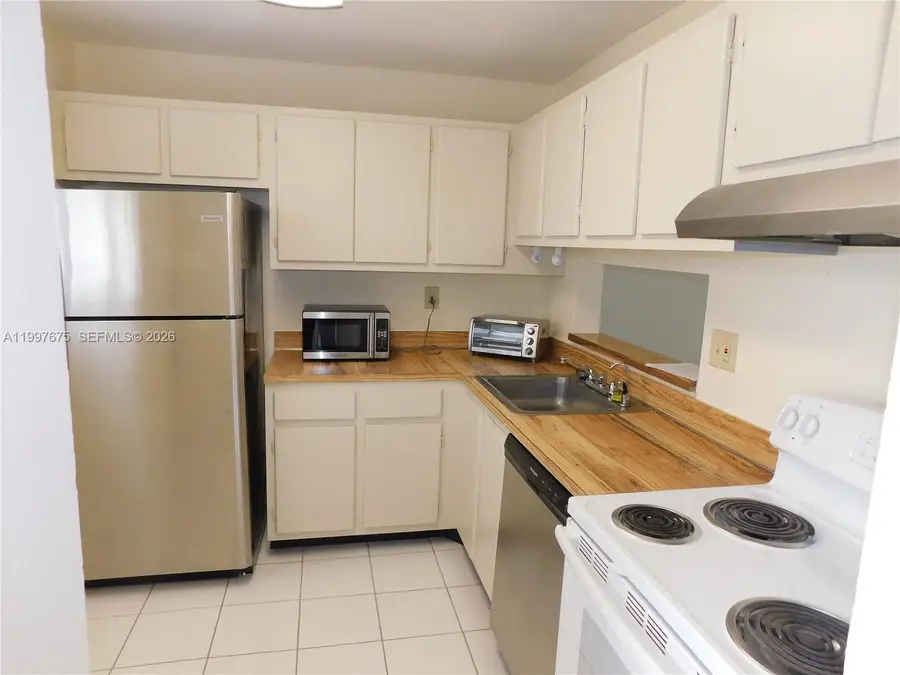 8005 SW 107th Ave #309, Miami, FL 33173 - #2