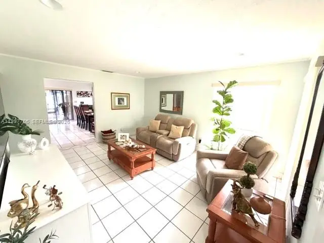 11906 SW 110th St Cir E, Miami, FL 33186 - #3