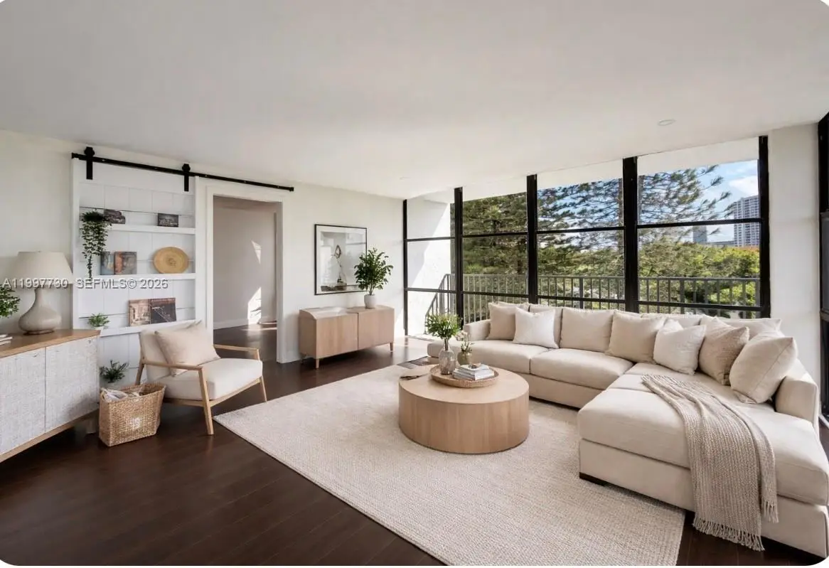 1000 Parkview Dr #531, Hallandale Beach, FL 33009 - #1