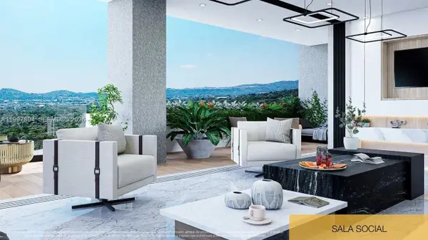 Paseo General Escaln Y 105 Avenida Norte #ELITE, San Salvador, FL 