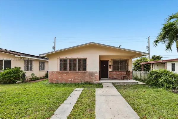 4756 SW 7th St, Miami, FL 33134