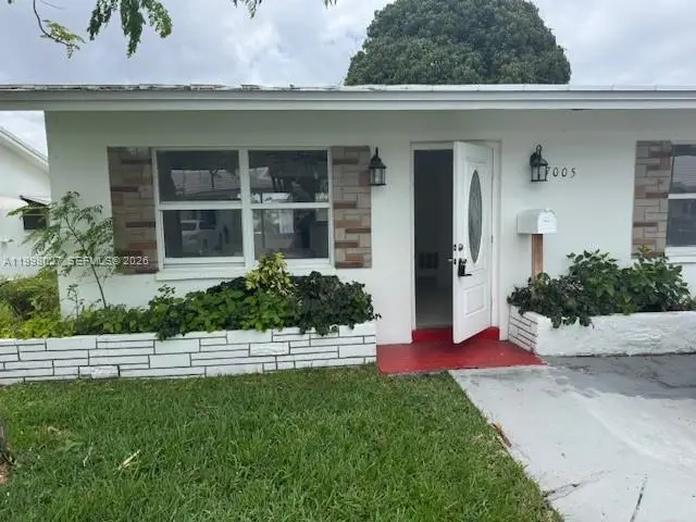 7005 NW 66th Ter, Tamarac, FL 33321 - #1
