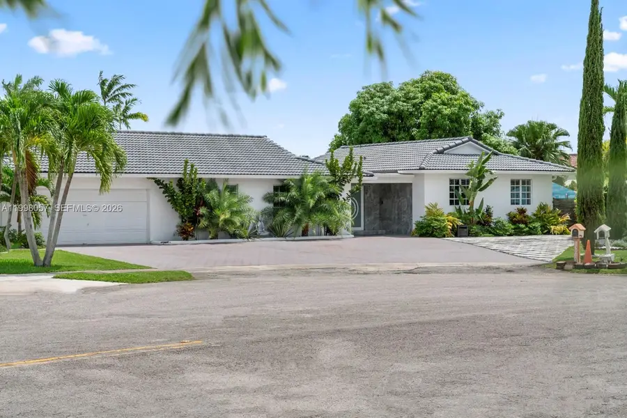 Address Withheld By Seller, Miami, FL 33175 - #2
