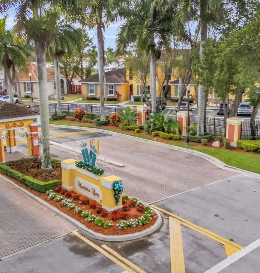 979 NE 42nd Ter, Homestead, FL 33033 - #1