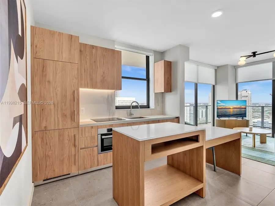 11 NE 6th Street #2214, Miami, FL 33132 - #3