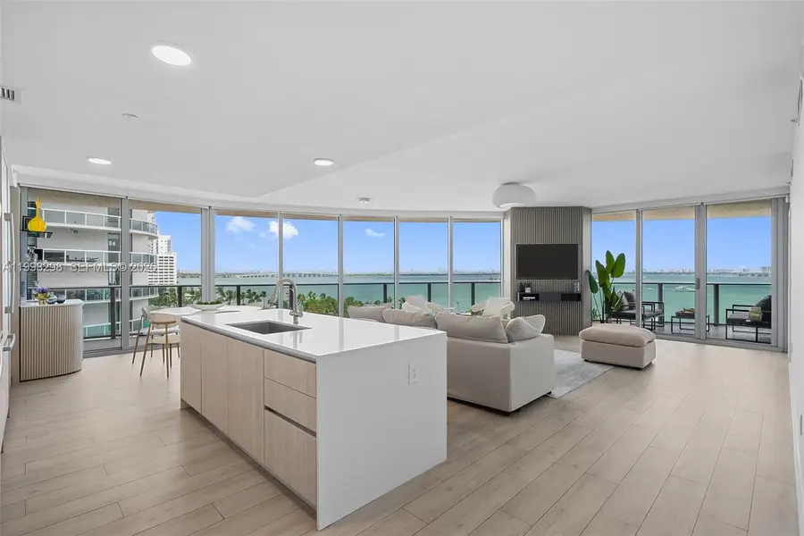 488 NE 18th St #715, Miami, FL 33132 - #2