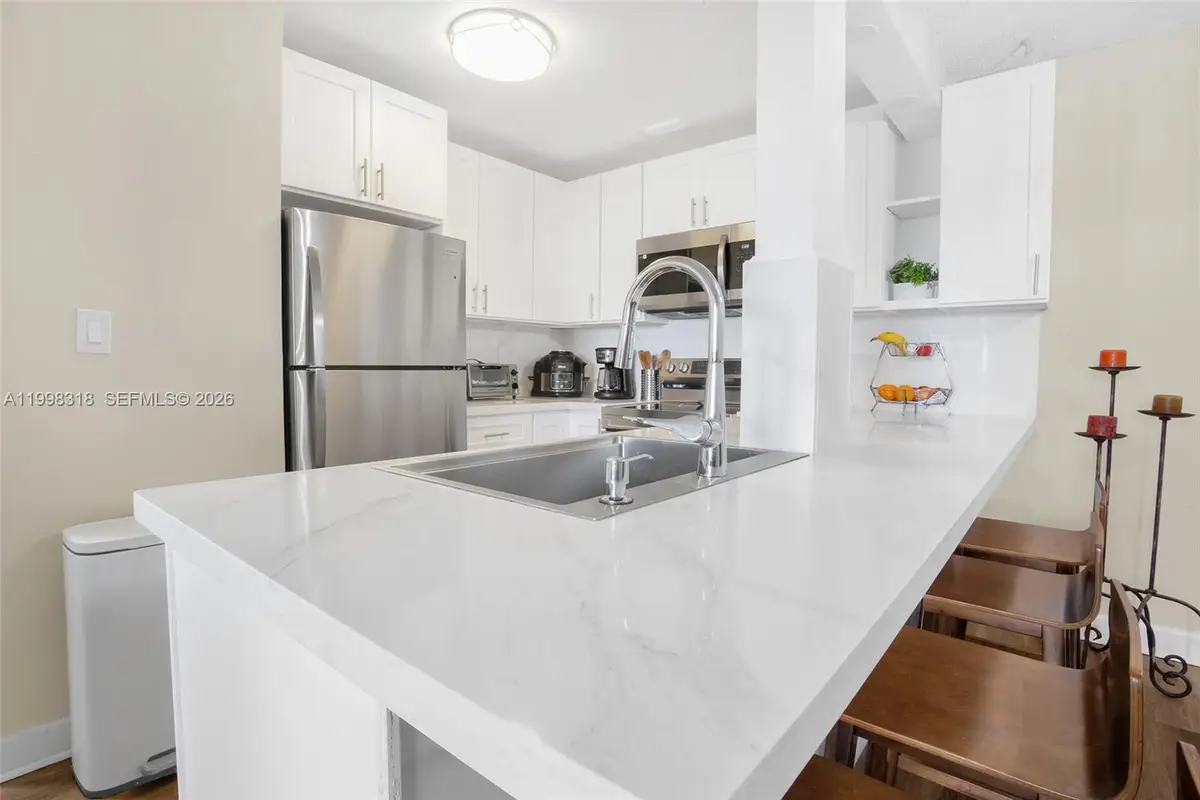 9682 Fontainebleau Blvd #503, Miami, FL 33172 - #1