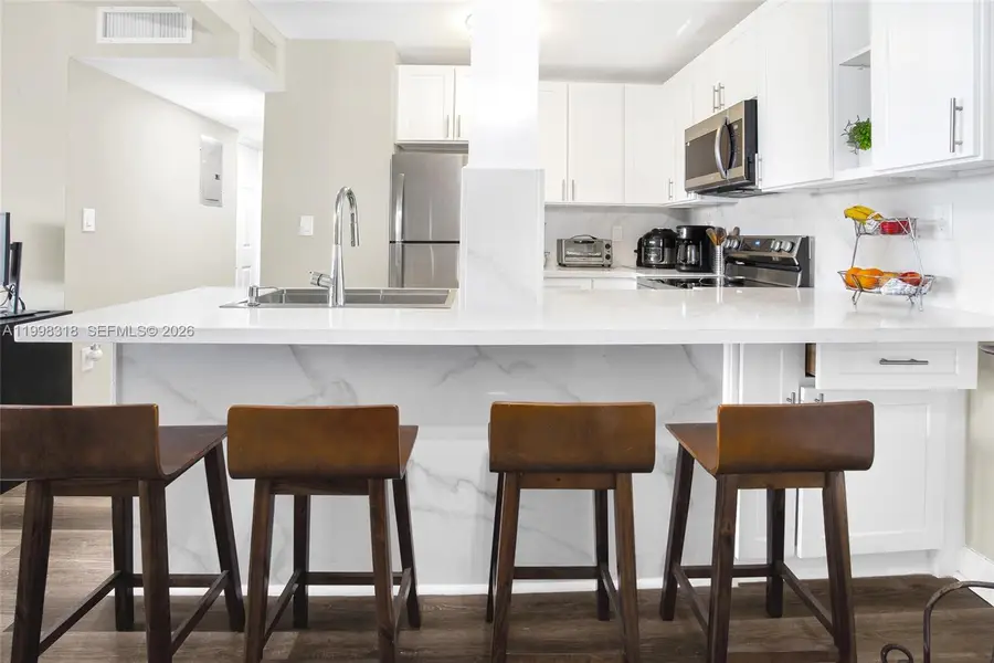 9682 Fontainebleau Blvd #503, Miami, FL 33172 - #2