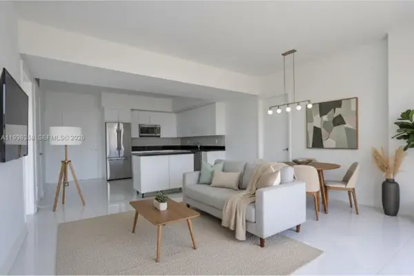 92 SW 3rd St #3512, Miami, FL 33130