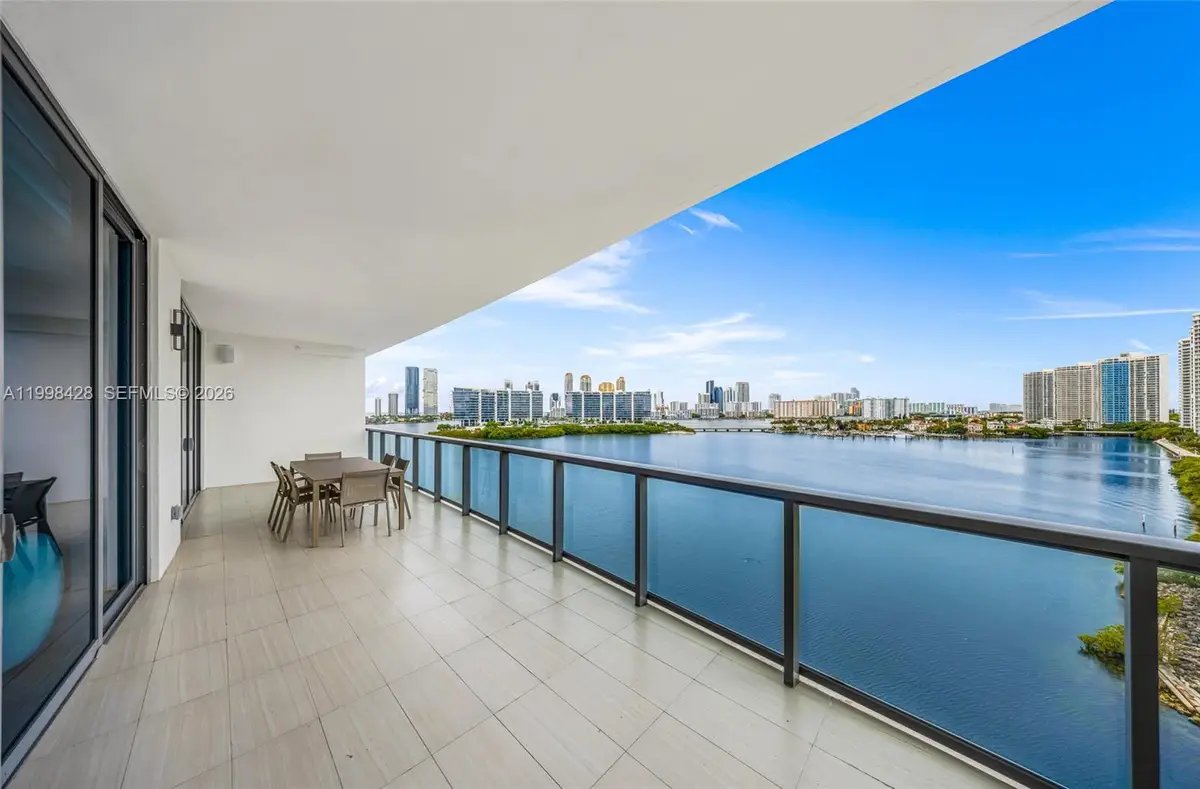 3300 NE 188th St #812, Aventura, FL 33180 - #1