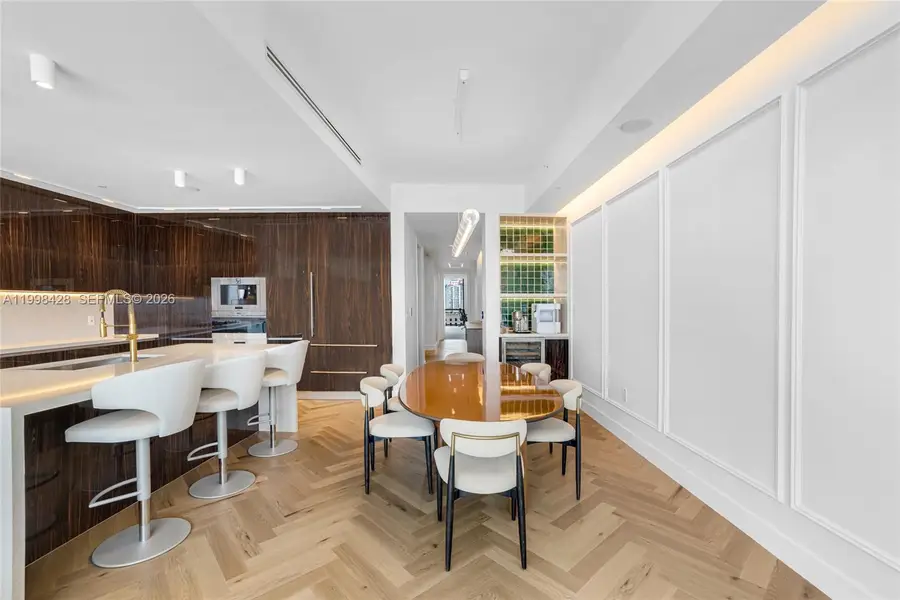 3300 NE 188th St #812, Aventura, FL 33180 - #2