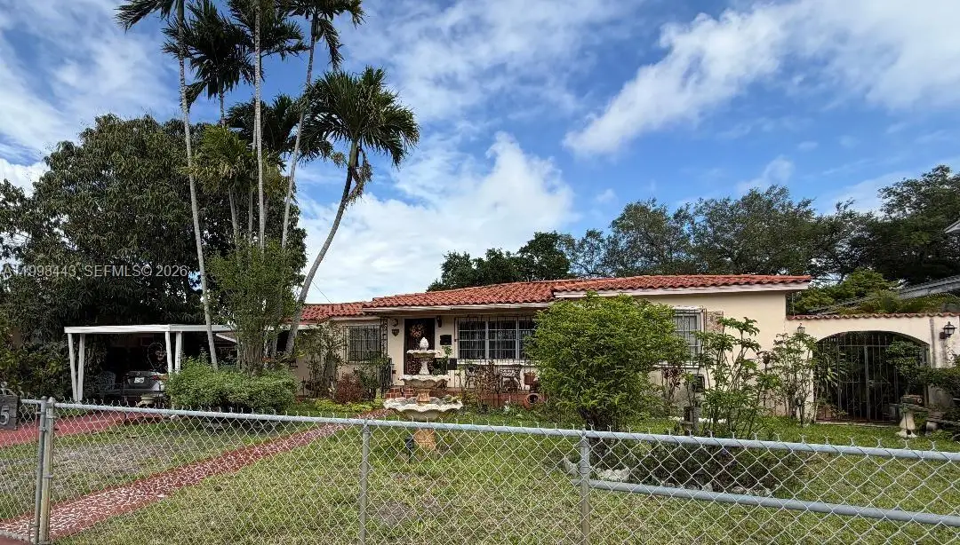1135 NW 32nd Ct, Miami, FL 33125 - #1