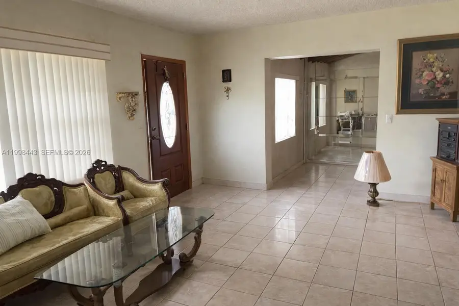 1135 NW 32nd Ct, Miami, FL 33125 - #3