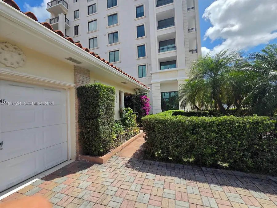 345 Malaga Ave, Coral Gables, FL 33134 - #2