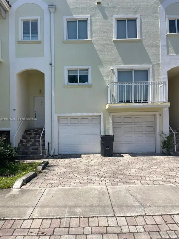 826 N 17th Ave, Hollywood, FL 33020