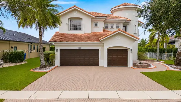 3520 SW 195th Ave, Miramar, FL 33029