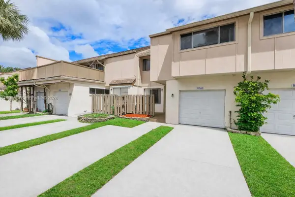 8243 NW 9th Ct #7, Plantation, FL 33324