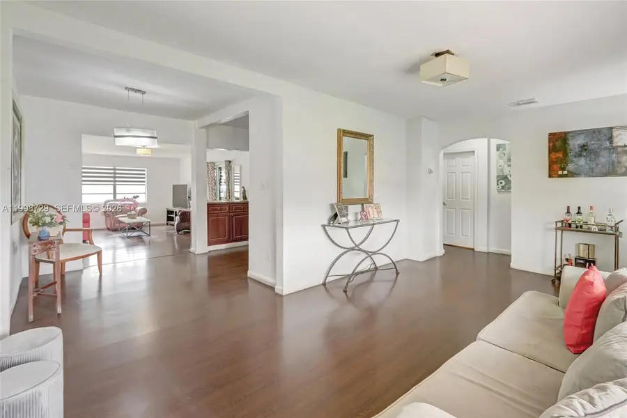 6871 SW 37th St, Miami, FL 33155 - #3