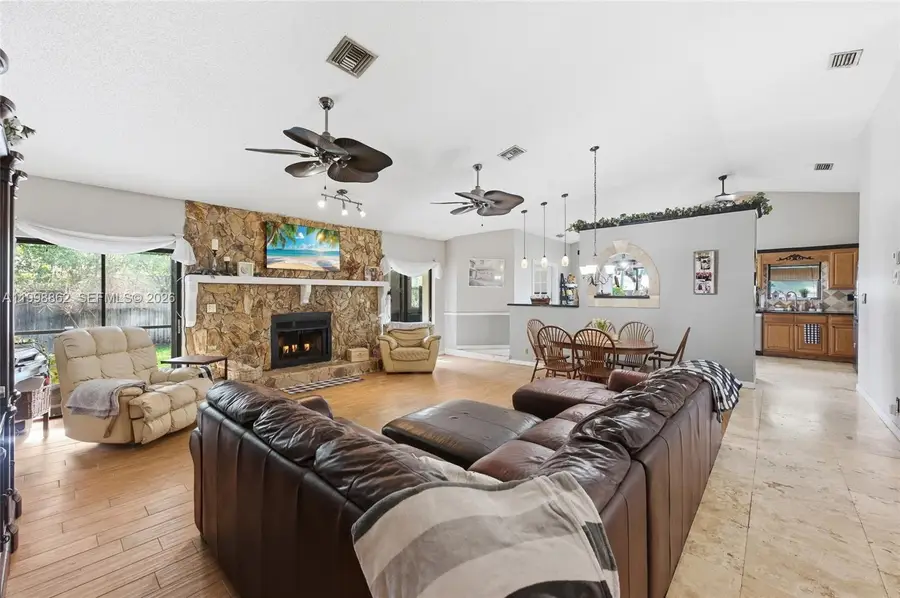 20823 Sugarloaf Ln, Boca Raton, FL 33428 - #2