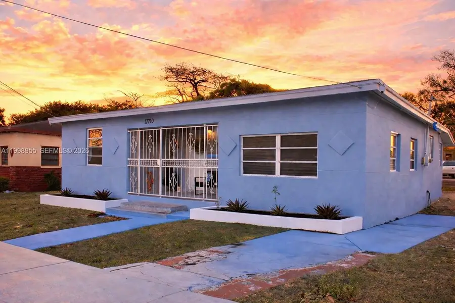 17710 SW 102nd Ave, Miami, FL 33157 - #2