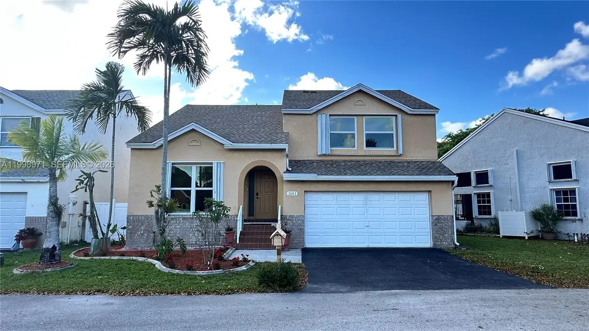 1141 Scarborough Dr, Davie, FL 33324 - #1