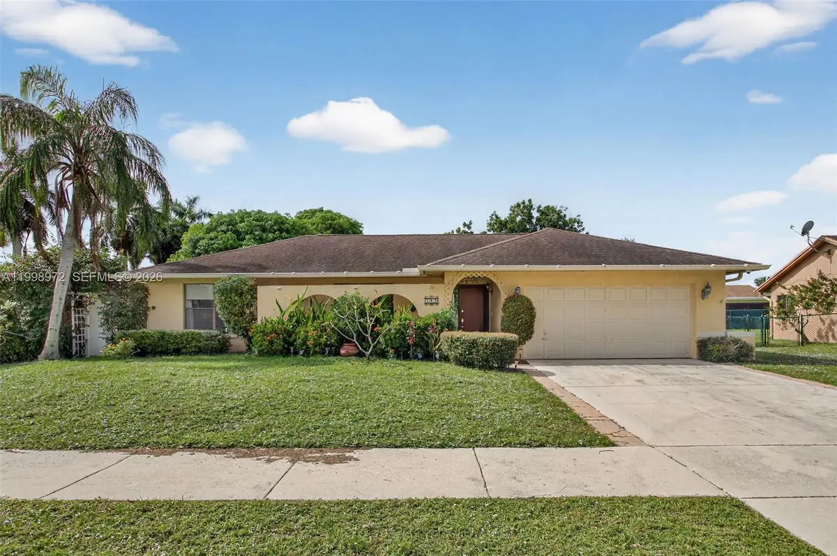 701 NW 41st Ter, Deerfield Beach, FL 33442 - #1