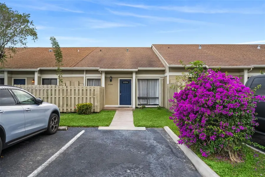 11166 NW 37th St, Sunrise, FL 33351 - #2
