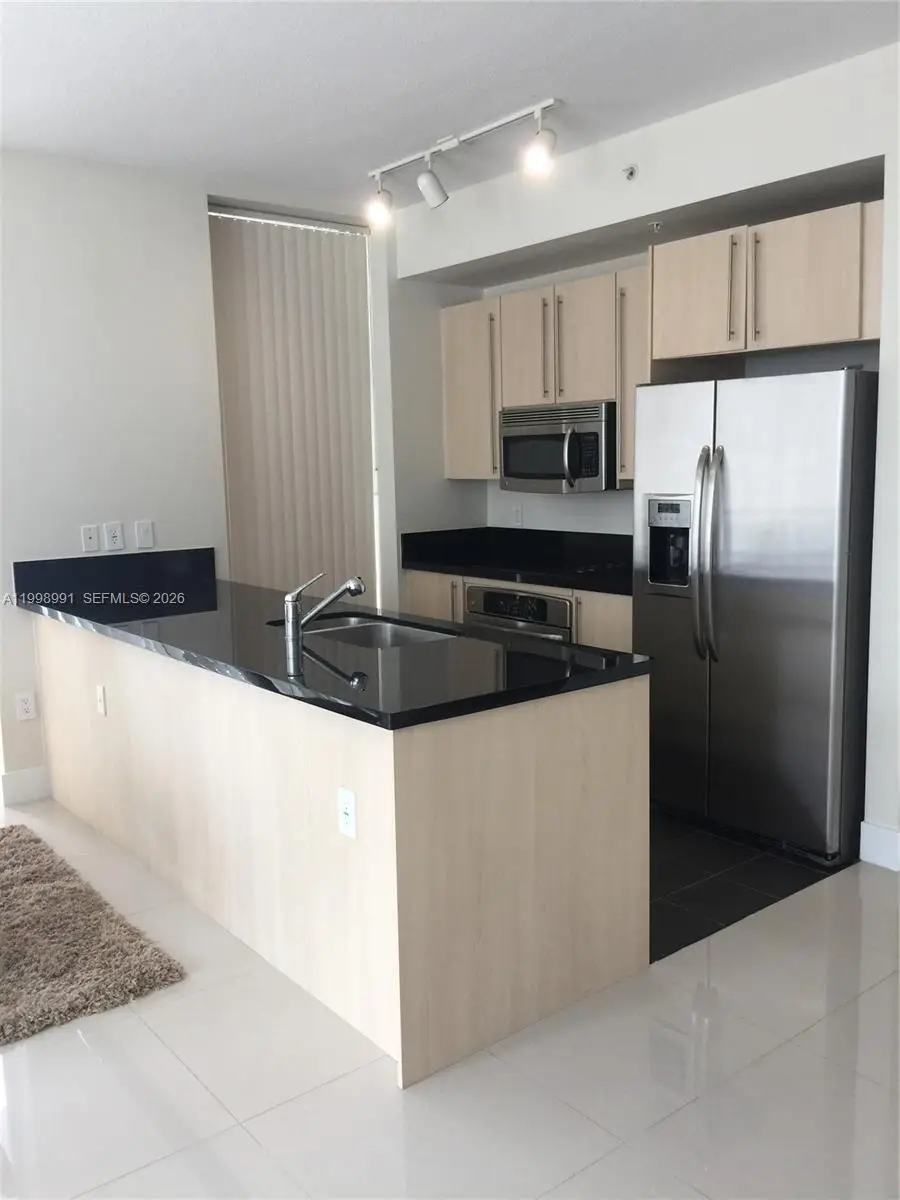 79 SW 12th St #1406-S, Miami, FL 33130 - #3