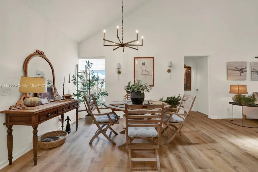 10441 Mahogany Key Cir #202, Miami, FL 33196 - #2