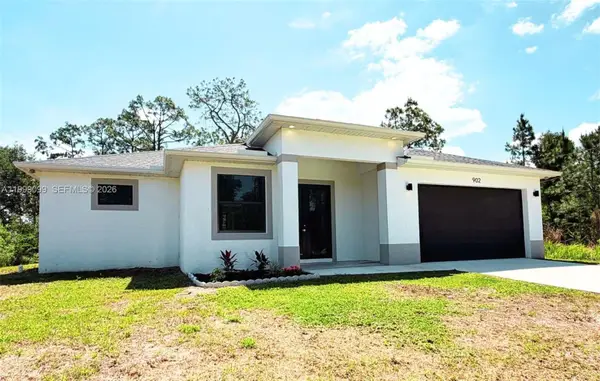 902 Magnolia Ave, Lehigh Acres, FL 33972