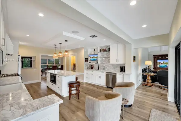 2832 NE 26th St, Fort Lauderdale, FL 33305